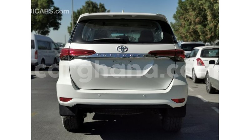 Big with watermark toyota fortuner ashanti import dubai 14765