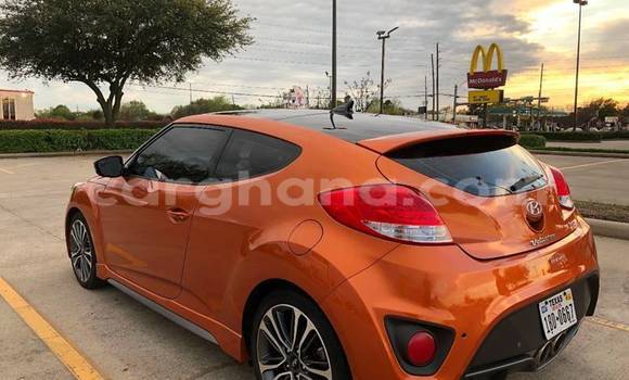 Buy Used Hyundai Veloster Brown Car in Accra in Greater Accra Buy Used Hyundai Veloster Brown Car in Accra in Greater Accra