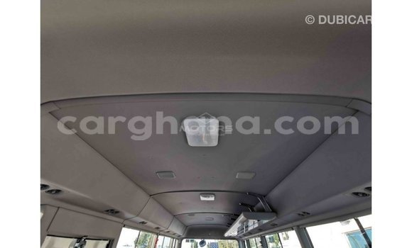 Sayi Imported Toyota Coaster White Mota in Import - Dubai a Ashanti Sayi Imported Toyota Coaster White Mota in Import - Dubai a Ashanti