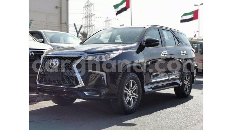 Big with watermark toyota fortuner ashanti import dubai 14777