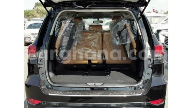 Big with watermark toyota fortuner ashanti import dubai 14777