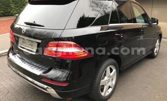 Sayi Na hannu Mercedes‒Benz ML–Class Black Mota in Accra a Greater Accra Sayi Na hannu Mercedes‒Benz ML–Class Black Mota in Accra a Greater Accra