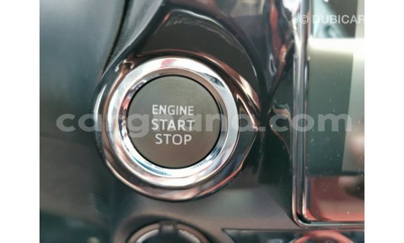 Sayi Imported Toyota Hilux White Mota in Import - Dubai a Ashanti Sayi Imported Toyota Hilux White Mota in Import - Dubai a Ashanti