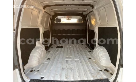 Buy Import Hyundai Accent White Car in Import - Dubai in Ashanti Buy Import Hyundai Accent White Car in Import - Dubai in Ashanti