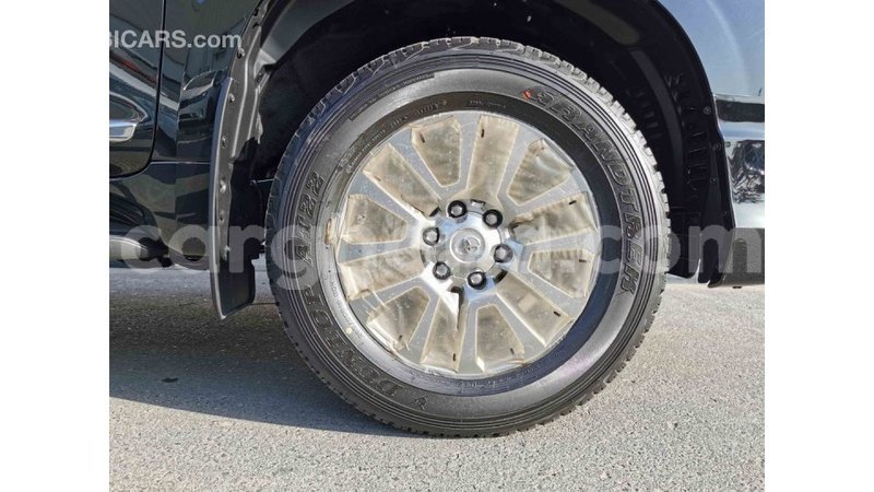 Big with watermark toyota prado ashanti import dubai 14816