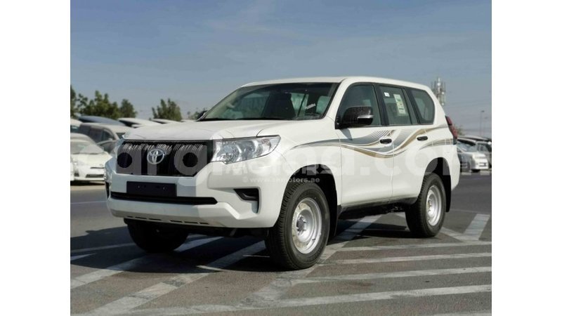 Big with watermark toyota prado ashanti import dubai 14819