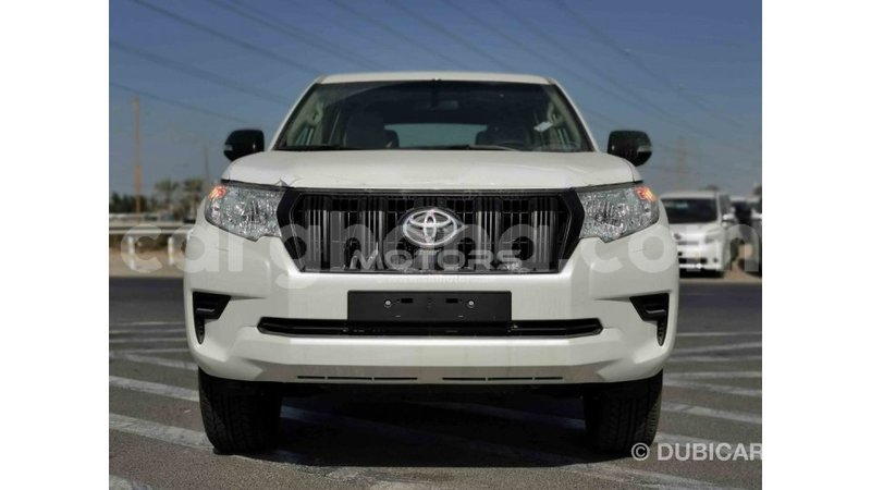 Big with watermark toyota prado ashanti import dubai 14819