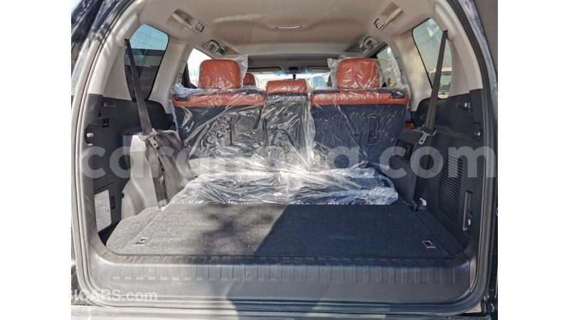 Big with watermark toyota prado ashanti import dubai 14821