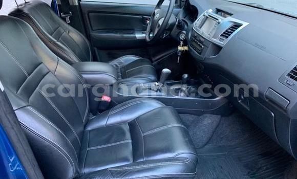 Sayi Na hannu Toyota Hilux Blue Mota in Accra a Greater Accra Sayi Na hannu Toyota Hilux Blue Mota in Accra a Greater Accra