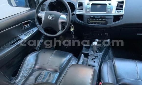 Sayi Na hannu Toyota Hilux Blue Mota in Accra a Greater Accra Sayi Na hannu Toyota Hilux Blue Mota in Accra a Greater Accra