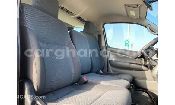 Buy Import Nissan Urvan White Car in Import - Dubai in Ashanti Buy Import Nissan Urvan White Car in Import - Dubai in Ashanti