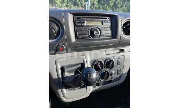 Buy Import Nissan Urvan White Car in Import - Dubai in Ashanti Buy Import Nissan Urvan White Car in Import - Dubai in Ashanti