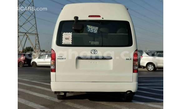 Ra Imported Toyota Hiace funfun Ọkọ̀ in Import - Dubai ni Ashanti Ra Imported Toyota Hiace funfun Ọkọ̀ in Import - Dubai ni Ashanti