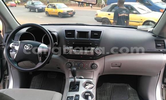 Buy Used Toyota Highlander Silver Car in Accra in Greater Accra Buy Used Toyota Highlander Silver Car in Accra in Greater Accra