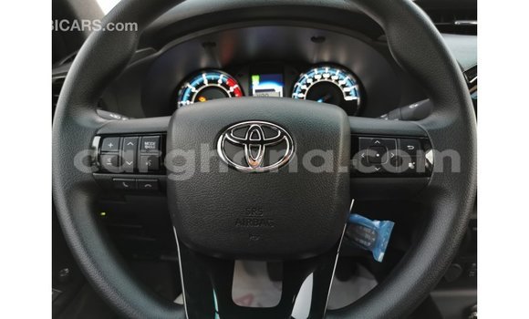 Buy Import Toyota Hilux White Car in Import - Dubai in Ashanti Buy Import Toyota Hilux White Car in Import - Dubai in Ashanti