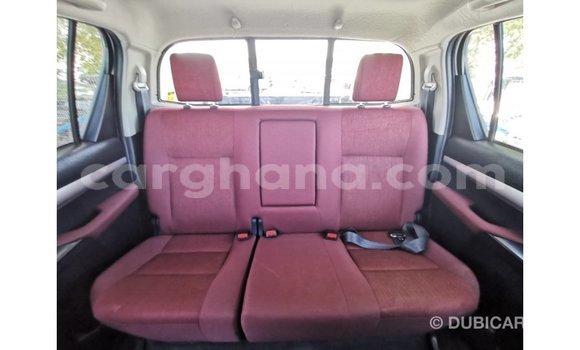 Ra Imported Toyota Hilux funfun Ọkọ̀ in Import - Dubai ni Ashanti Ra Imported Toyota Hilux funfun Ọkọ̀ in Import - Dubai ni Ashanti