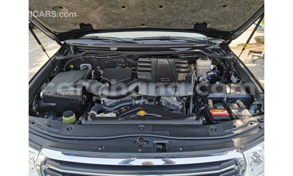 Sayi Imported Toyota Land Cruiser Black Mota in Import - Dubai a Ashanti Sayi Imported Toyota Land Cruiser Black Mota in Import - Dubai a Ashanti