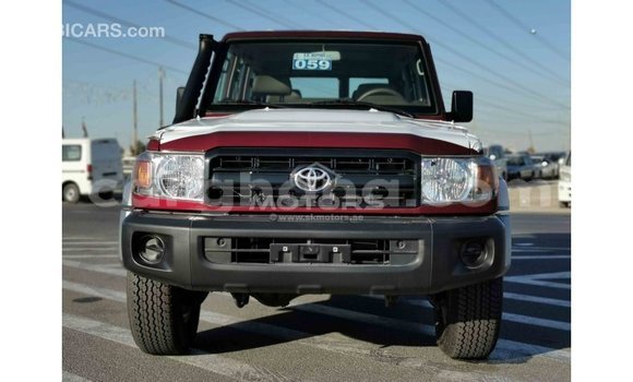 Buy Import Toyota Land Cruiser Red Car in Import - Dubai in Ashanti Buy Import Toyota Land Cruiser Red Car in Import - Dubai in Ashanti