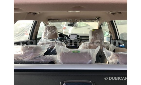 Sayi Imported Hyundai Tucson White Mota in Import - Dubai a Ashanti Sayi Imported Hyundai Tucson White Mota in Import - Dubai a Ashanti