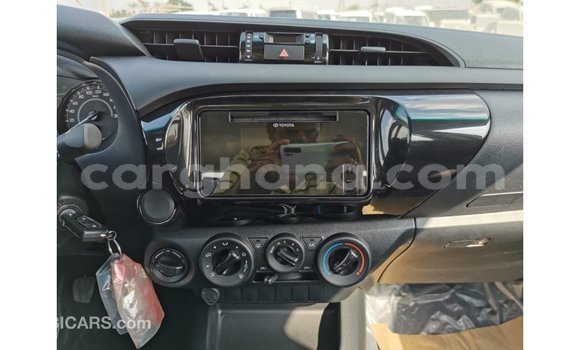 Sayi Imported Toyota Hilux Sauran Mota in Import - Dubai a Ashanti Sayi Imported Toyota Hilux Sauran Mota in Import - Dubai a Ashanti