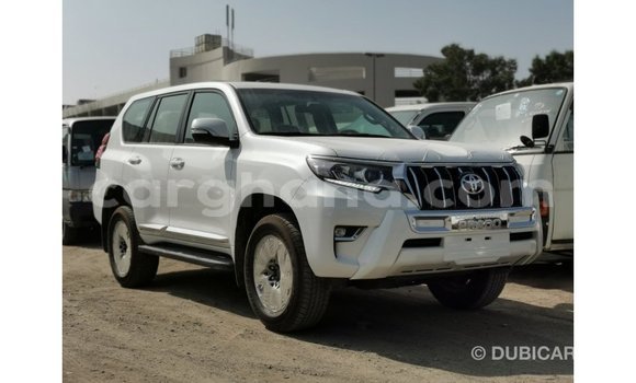Ra Imported Toyota Prado funfun Ọkọ̀ in Import - Dubai ni Ashanti Ra Imported Toyota Prado funfun Ọkọ̀ in Import - Dubai ni Ashanti