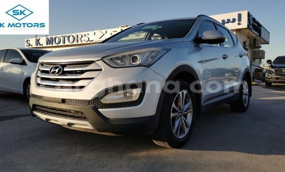 Buy Import Hyundai Santa Fe Other Car in Import - Dubai in Ashanti Buy Import Hyundai Santa Fe Other Car in Import - Dubai in Ashanti