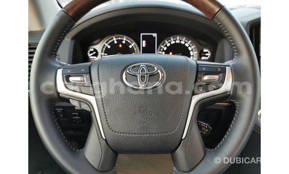 Buy Import Toyota Land Cruiser Red Car in Import - Dubai in Ashanti Buy Import Toyota Land Cruiser Red Car in Import - Dubai in Ashanti