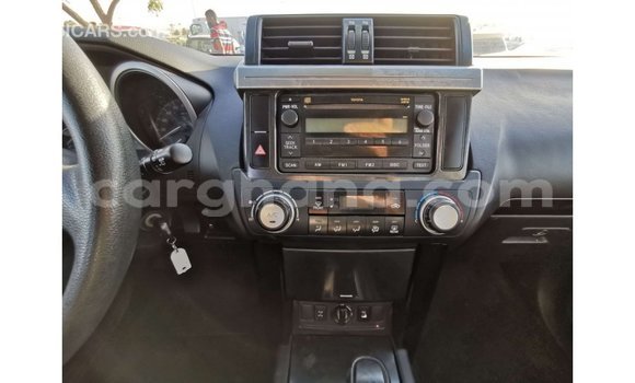 Sayi Imported Toyota Prado White Mota in Import - Dubai a Ashanti Sayi Imported Toyota Prado White Mota in Import - Dubai a Ashanti