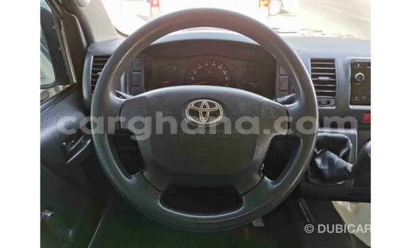 Ra Imported Toyota Hiace funfun Ọkọ̀ in Import - Dubai ni Ashanti Ra Imported Toyota Hiace funfun Ọkọ̀ in Import - Dubai ni Ashanti