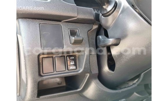 Ra Imported Toyota Hiace funfun Ọkọ̀ in Import - Dubai ni Ashanti Ra Imported Toyota Hiace funfun Ọkọ̀ in Import - Dubai ni Ashanti