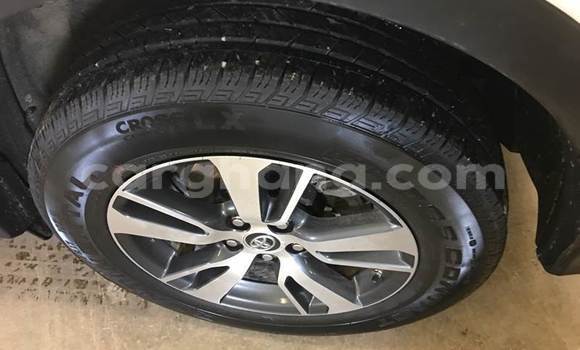 Sayi Na hannu Toyota RAV4 White Mota in Accra a Greater Accra Sayi Na hannu Toyota RAV4 White Mota in Accra a Greater Accra