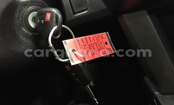 Sayi Na hannu Toyota RAV4 White Mota in Accra a Greater Accra Sayi Na hannu Toyota RAV4 White Mota in Accra a Greater Accra