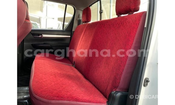Buy Import Toyota Hilux White Car in Import - Dubai in Ashanti Buy Import Toyota Hilux White Car in Import - Dubai in Ashanti