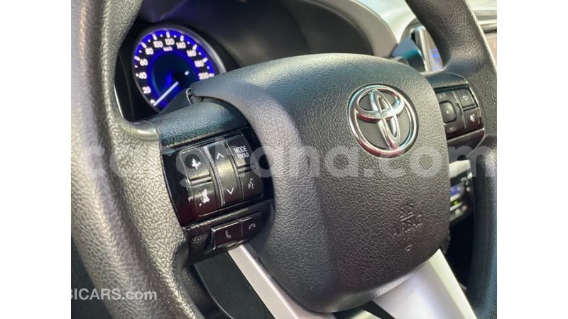 Big with watermark toyota hilux ashanti import dubai 14960