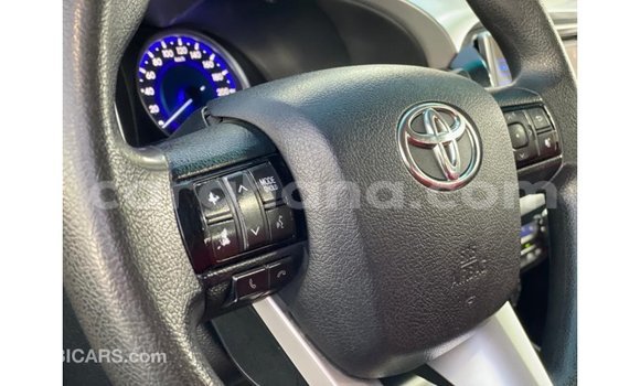 Buy Import Toyota Hilux White Car in Import - Dubai in Ashanti Buy Import Toyota Hilux White Car in Import - Dubai in Ashanti