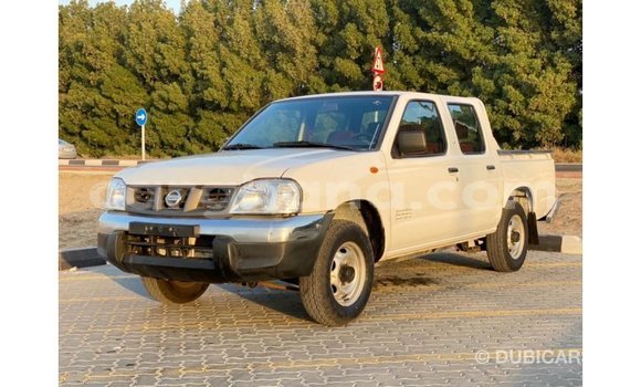 Buy Import Nissan Pickup White Car in Import - Dubai in Ashanti Buy Import Nissan Pickup White Car in Import - Dubai in Ashanti