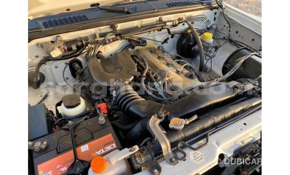 Buy Import Nissan Pickup White Car in Import - Dubai in Ashanti Buy Import Nissan Pickup White Car in Import - Dubai in Ashanti