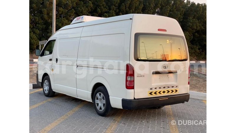 Big with watermark toyota hiace ashanti import dubai 14962