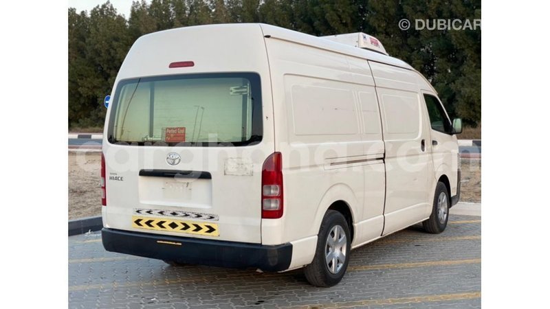 Big with watermark toyota hiace ashanti import dubai 14962