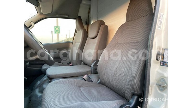 Big with watermark toyota hiace ashanti import dubai 14962