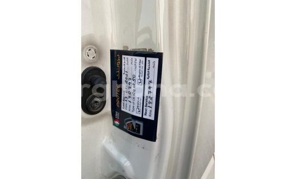 Sayi Imported Toyota Hiace White Mota in Import - Dubai a Ashanti Sayi Imported Toyota Hiace White Mota in Import - Dubai a Ashanti