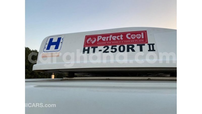 Big with watermark toyota hiace ashanti import dubai 14962