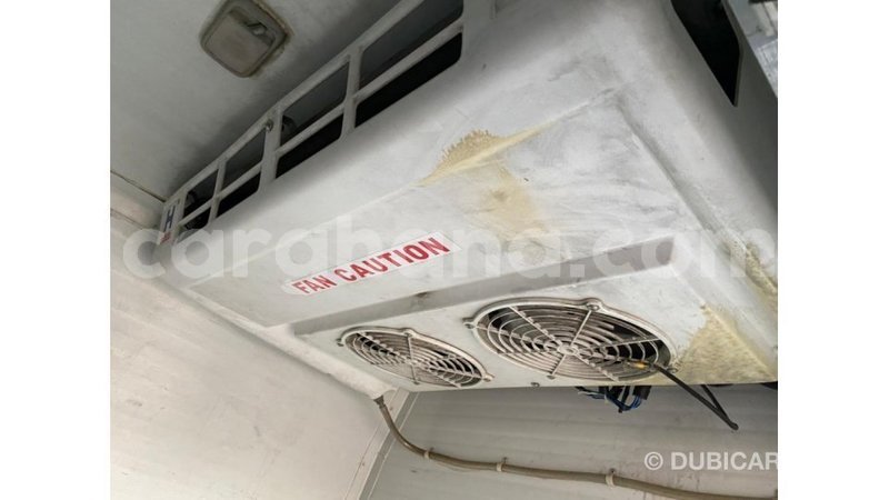 Big with watermark toyota hiace ashanti import dubai 14962