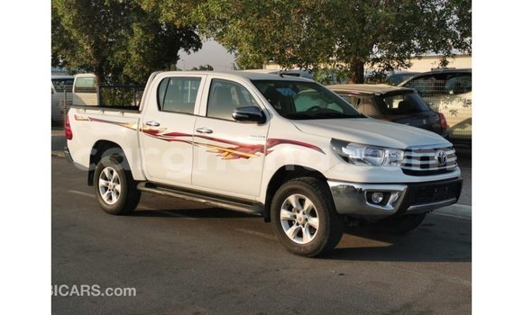 Buy Import Toyota Hilux White Car in Import - Dubai in Ashanti Buy Import Toyota Hilux White Car in Import - Dubai in Ashanti