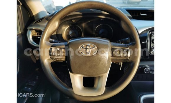 Buy Import Toyota Hilux White Car in Import - Dubai in Ashanti Buy Import Toyota Hilux White Car in Import - Dubai in Ashanti