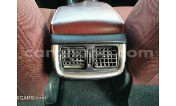 Buy Import Toyota Hilux White Car in Import - Dubai in Ashanti Buy Import Toyota Hilux White Car in Import - Dubai in Ashanti