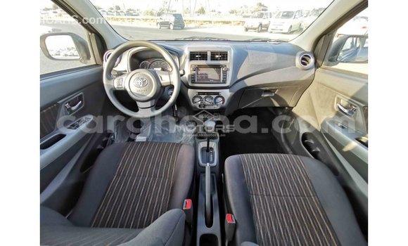 Ra Imported Toyota 4Runner Miiran Ọkọ̀ in Import - Dubai ni Ashanti Ra Imported Toyota 4Runner Miiran Ọkọ̀ in Import - Dubai ni Ashanti