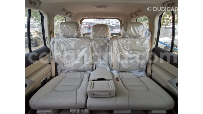 Big with watermark toyota land cruiser ashanti import dubai 14996