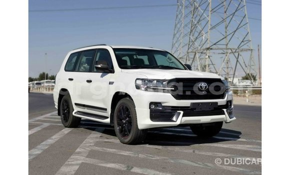 Ra Imported Toyota Land Cruiser funfun Ọkọ̀ in Import - Dubai ni Ashanti Ra Imported Toyota Land Cruiser funfun Ọkọ̀ in Import - Dubai ni Ashanti