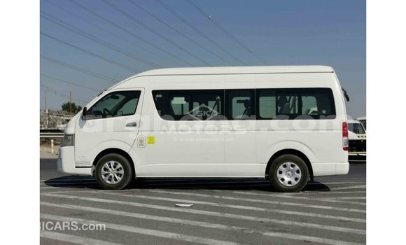 Buy Import Toyota Hiace White Car in Import - Dubai in Ashanti Buy Import Toyota Hiace White Car in Import - Dubai in Ashanti